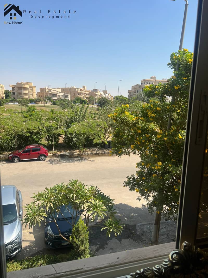 11 WhatsApp Image 2025-10-06 at 12.34. 29_94a030e8. jpg