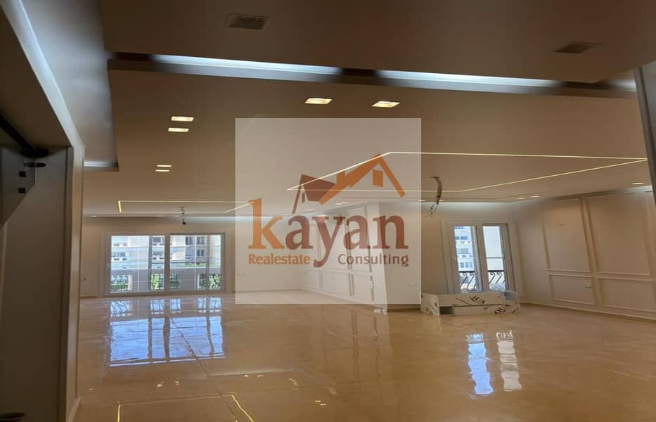 9 e0d732d7-4f18-4efc-a340-602ac6b4077b. jpg