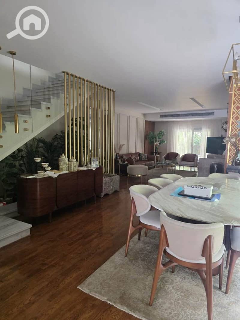 3 571767439_4206333299637292_8303802370924288001_n. jpg