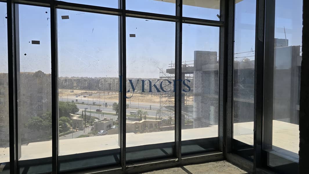 4 f461b9f5-a22d-49da-a135-aa27931cd8b5. jpeg