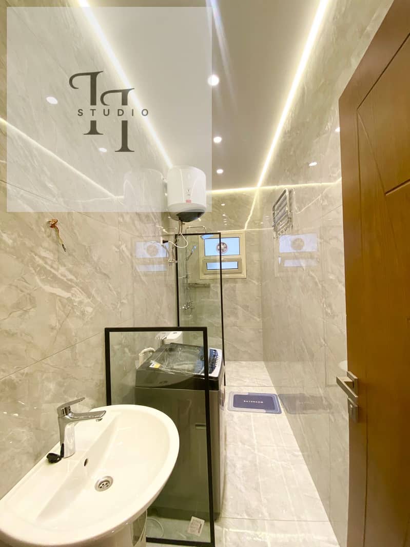 10 WhatsApp Image 2025-11-01 at 1.53. 30 PM (2). jpeg