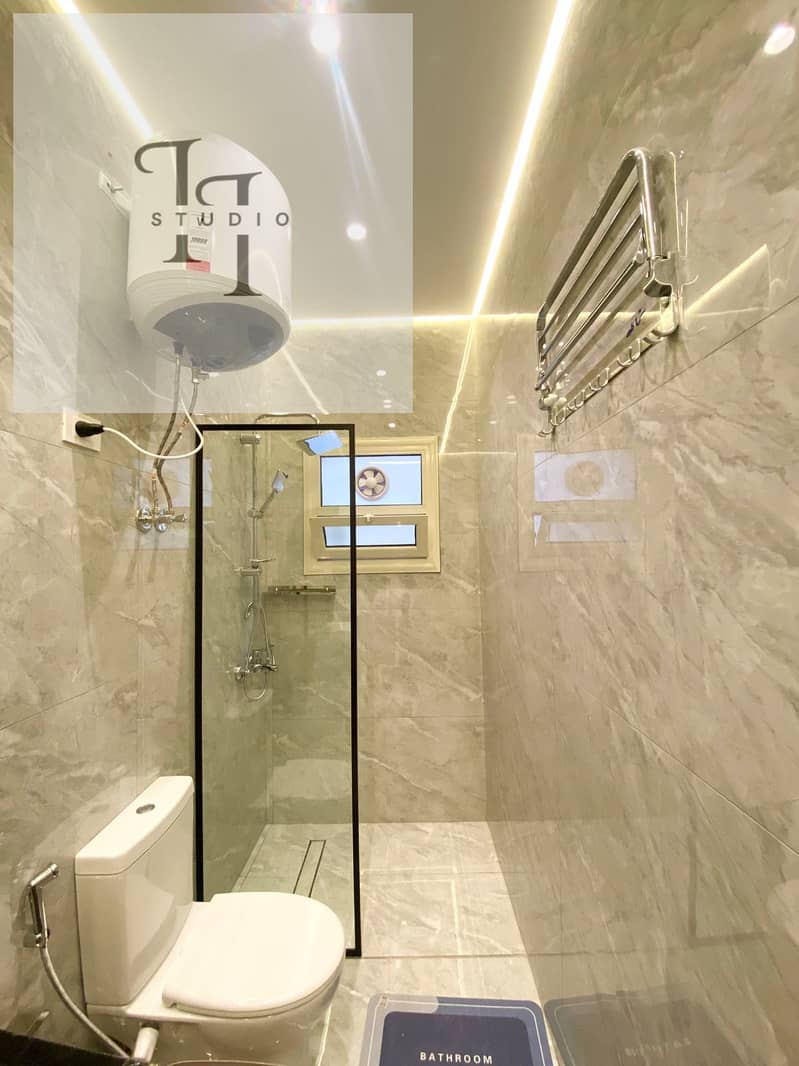 11 WhatsApp Image 2025-11-01 at 1.53. 28 PM. jpeg