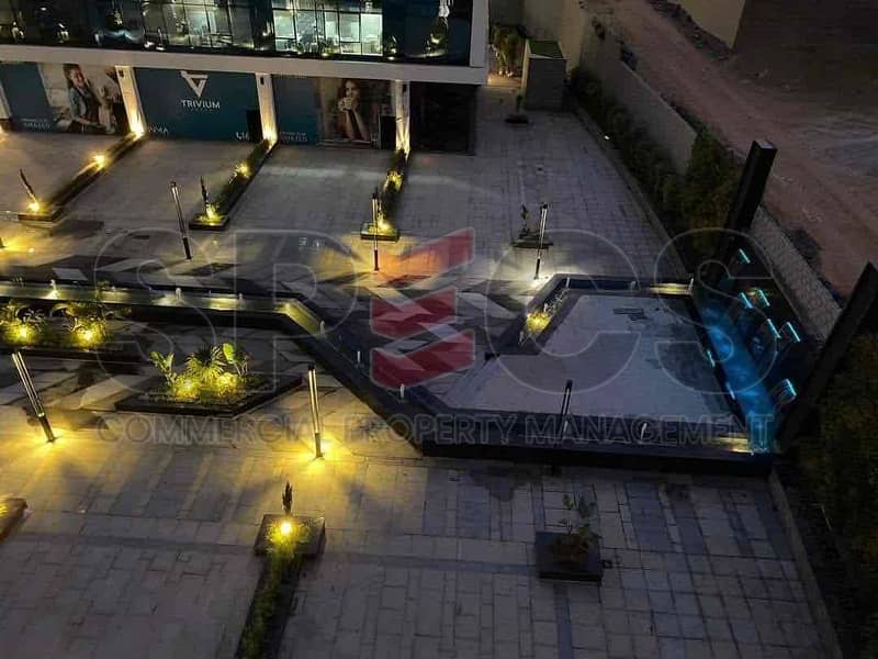 4 da7f5361-044b-4780-8e61-e3a41dd2920c. jpg