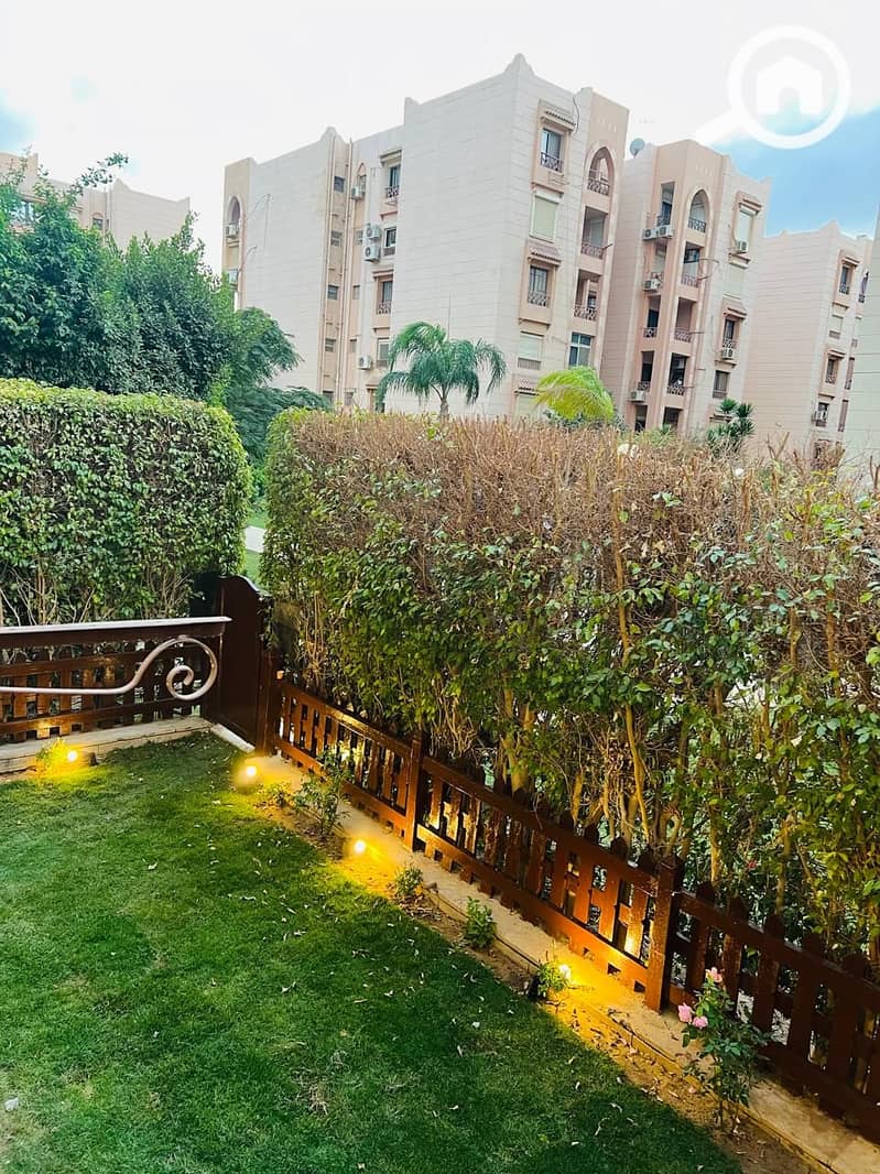 7 9c390335-9545-44c8-bb35-7f7f14bbb18f. jpeg