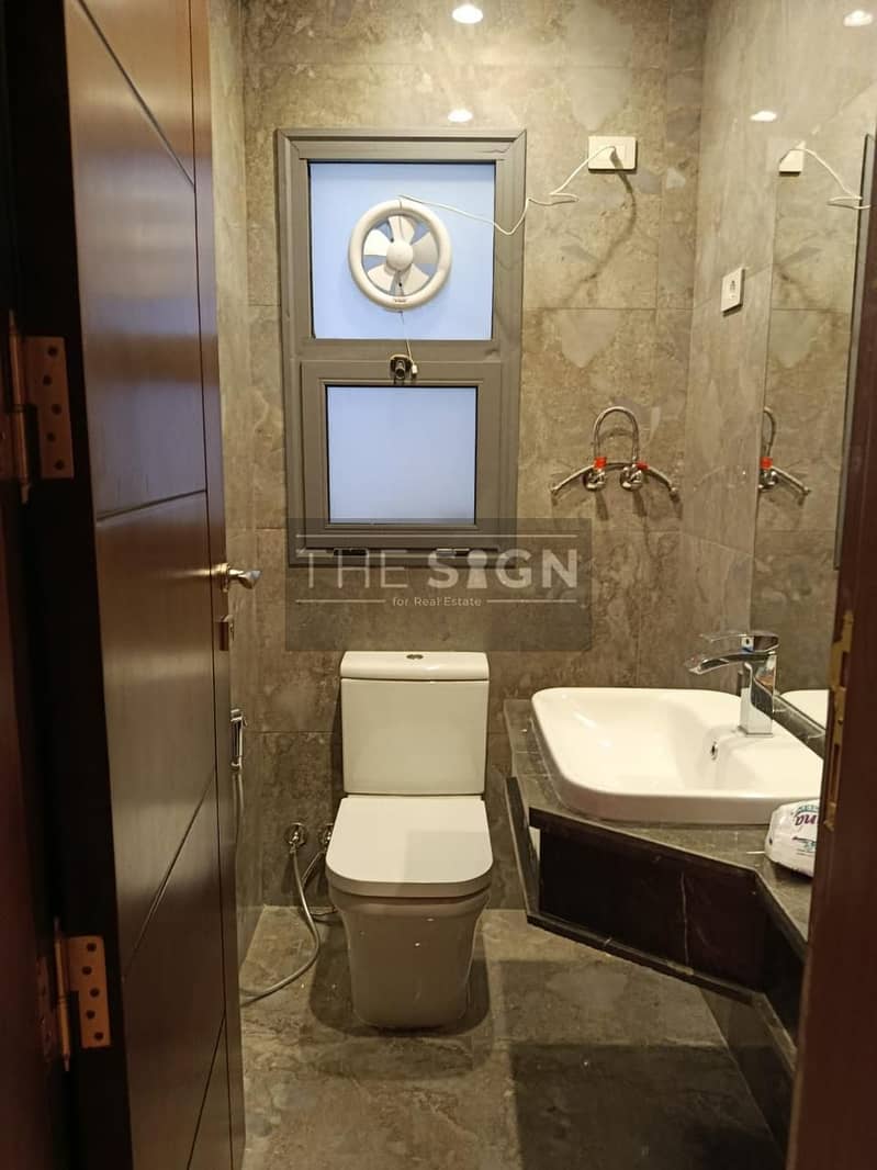 7 WhatsApp Image 2025-11-03 at 16.38. 04 (1). jpeg