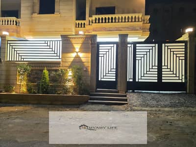 شقة 4 غرف نوم للبيع في حدائق الاهرام، الجيزة - 2. jpg شقة 4 غرف نوم للبيع في حدائق الاهرام، الجيزة - 2. jpg