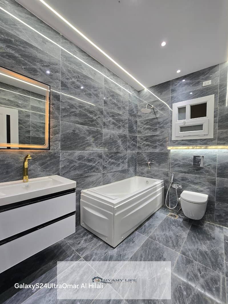 8 WhatsApp Image 2025-04-03 at 11.34. 47 AM (2). jpeg