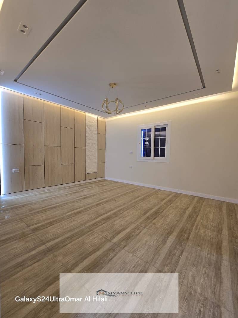 34 WhatsApp Image 2025-04-03 at 11.34. 54 AM. jpeg