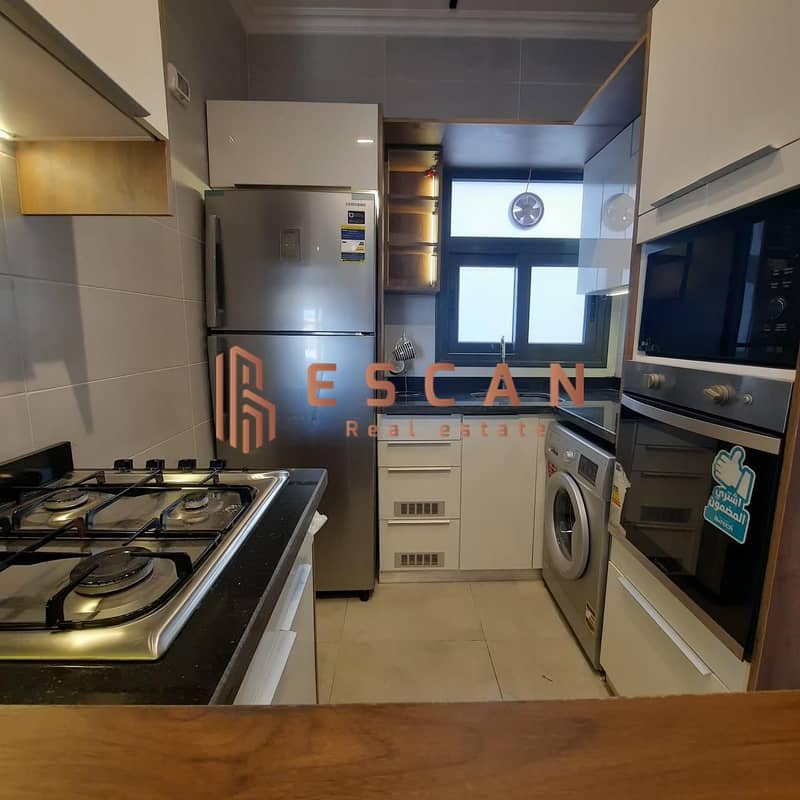 10 U901172 (17). jpg