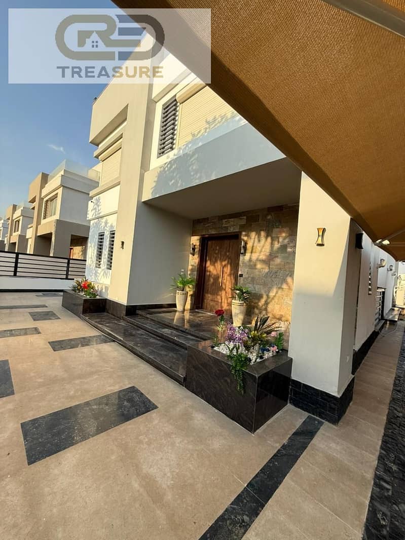 10 WhatsApp Image 2025-11-04 at 2.09. 06 PM. jpeg