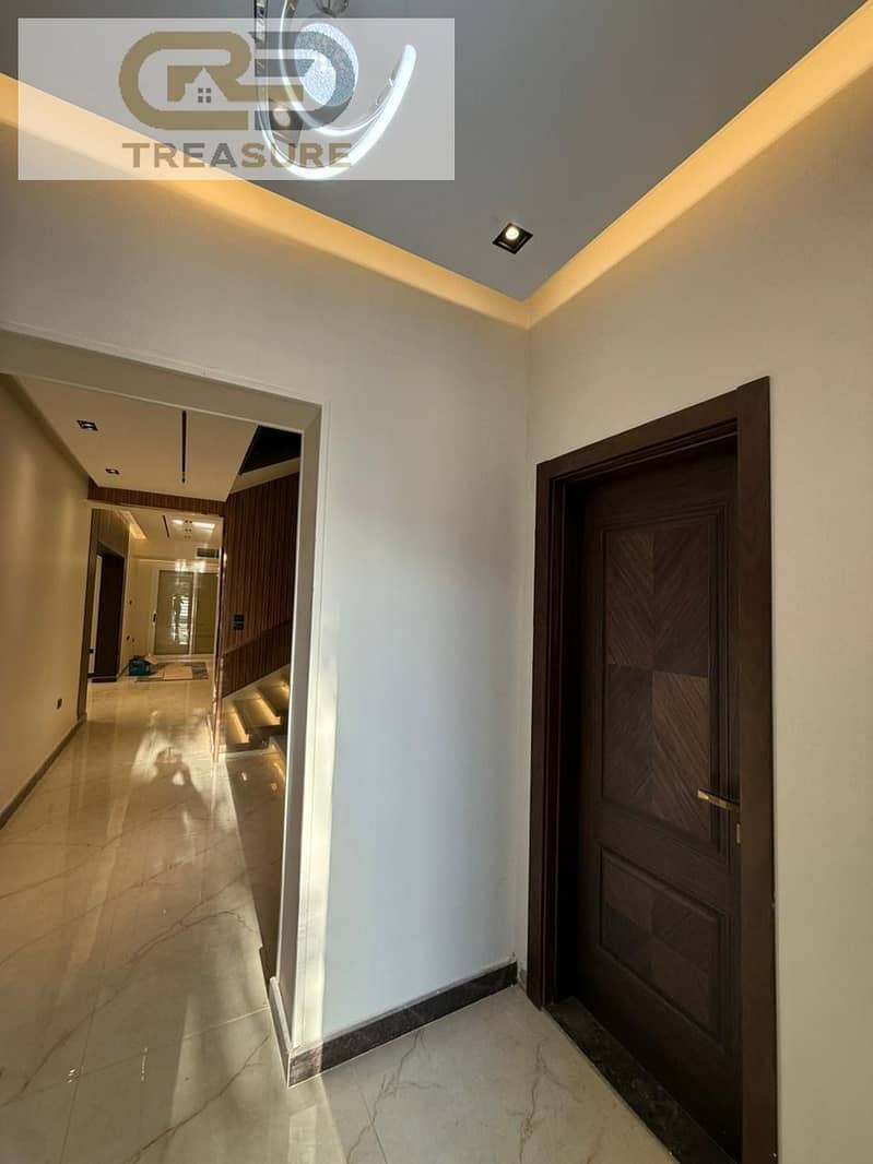 11 WhatsApp Image 2025-11-04 at 2.09. 07 PM. jpeg