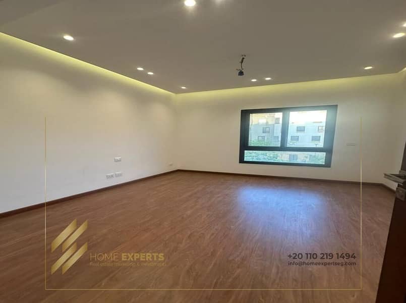 4 WhatsApp Image 2025-10-25 at 4.42. 20 PM (2). jpeg