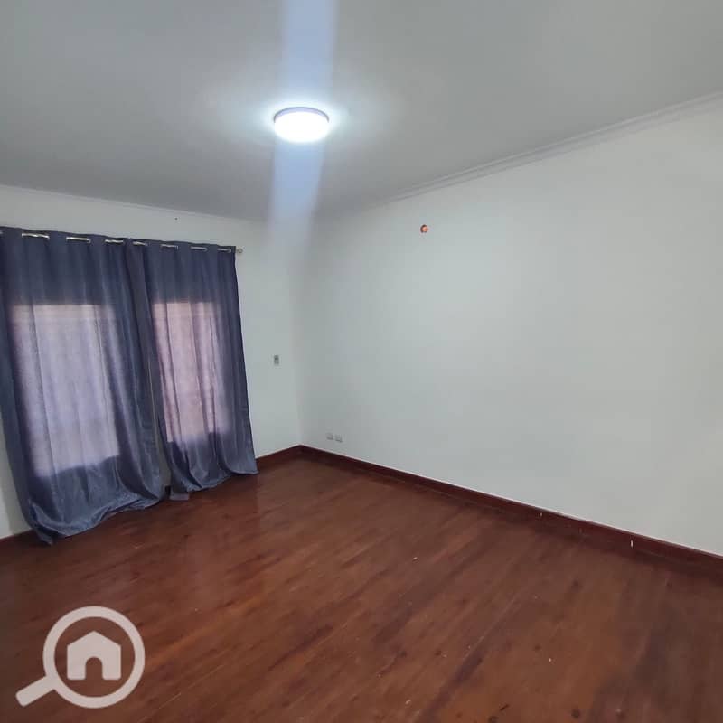 4 2cd7173a-21cd-481d-aaa5-428ebc2f5629. jpeg