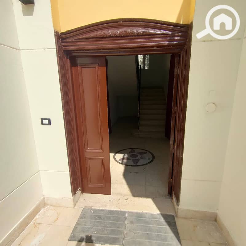 12 c0ab769b-d006-4e30-a40e-26b47c16d8a9. jpeg