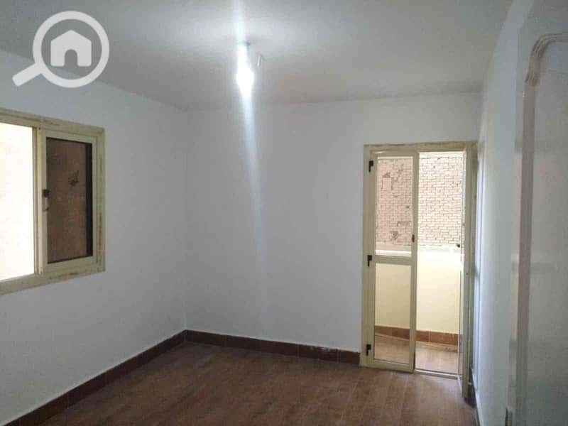 6 8db87570-cc5f-4a1d-8f70-6b2a85f07b1a. jpg