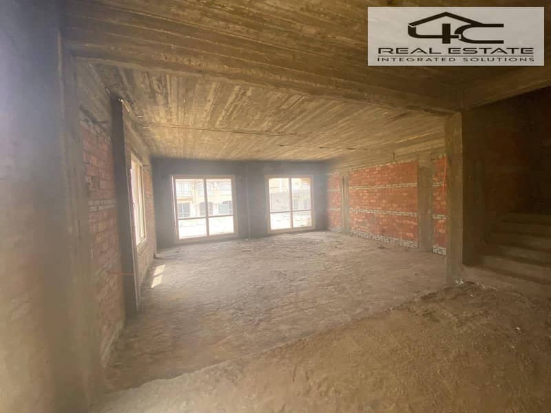 2 WhatsApp Image 2025-11-04 at 1.30. 23 PM. jpeg