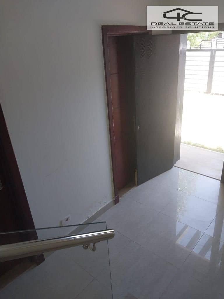 4 WhatsApp Image 2025-11-02 at 6.06. 09 PM (1). jpeg