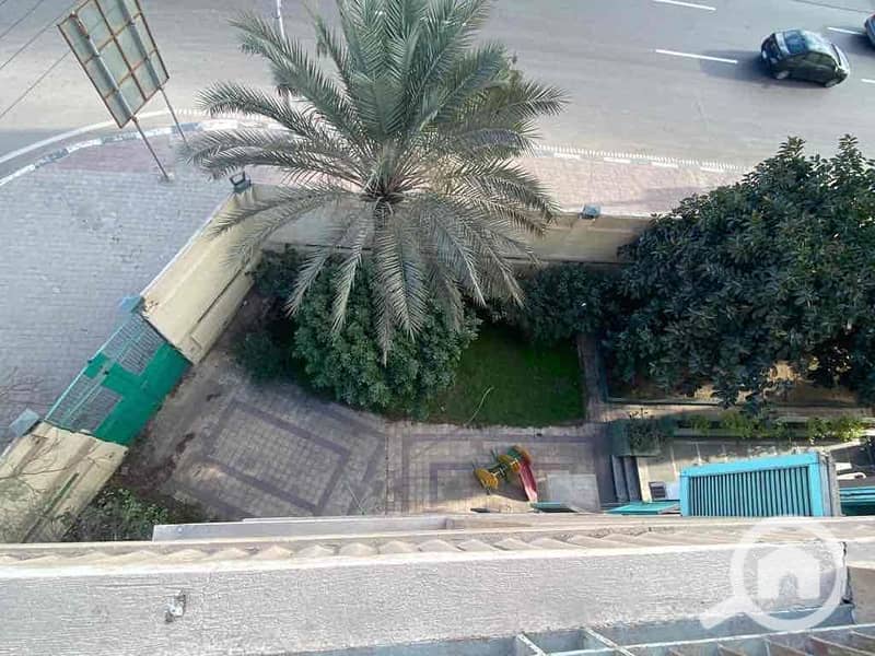 5 a24bcbfb-3603-40b1-b62a-e4687dbb2ce6. jpg