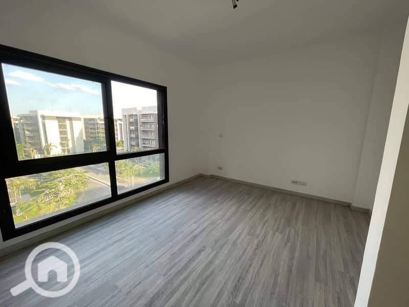 10 WhatsApp Image 2025-11-03 at 11.50. 00 PM (2). jpeg