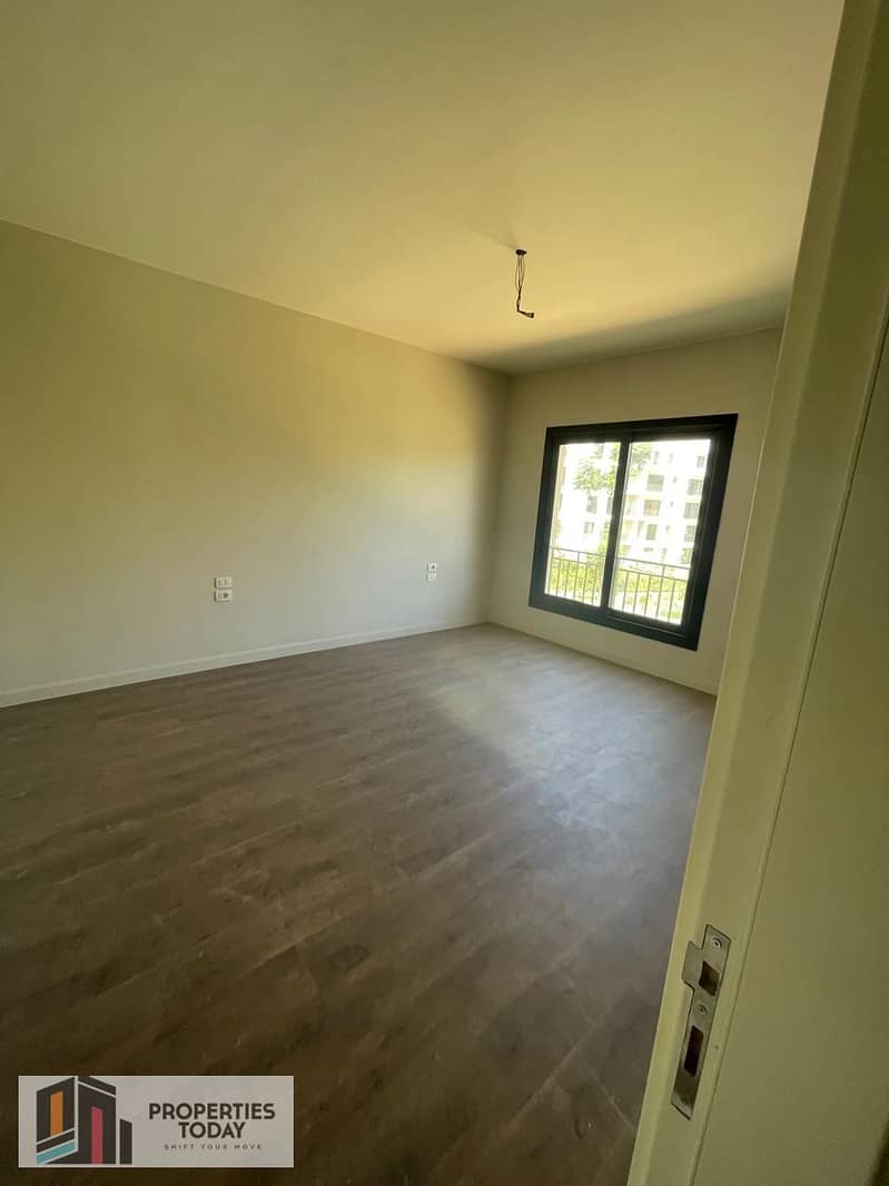 4 WhatsApp Image 2025-10-06 at 1.17. 12 PM (1). jpeg