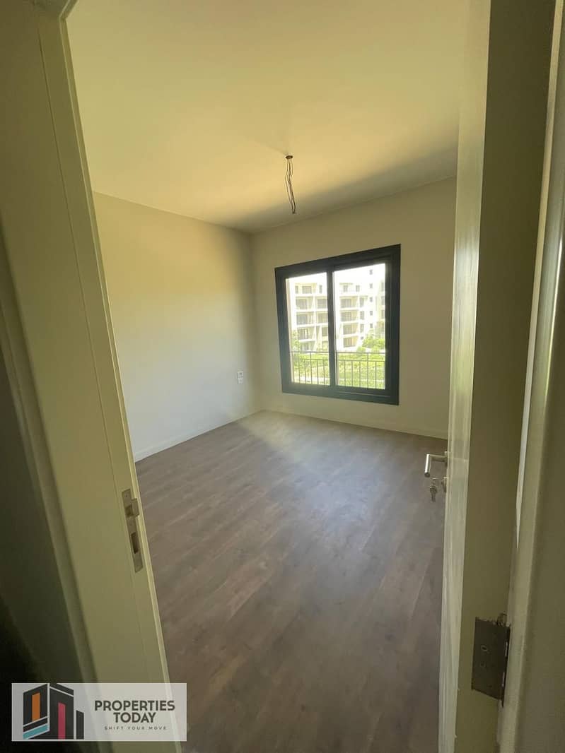 5 WhatsApp Image 2025-10-06 at 1.17. 12 PM. jpeg