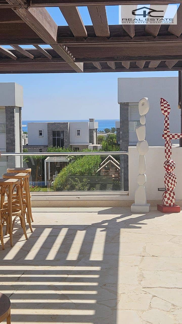 3 6bca8d12-850c-41a2-9433-2a11cce37722. jpg