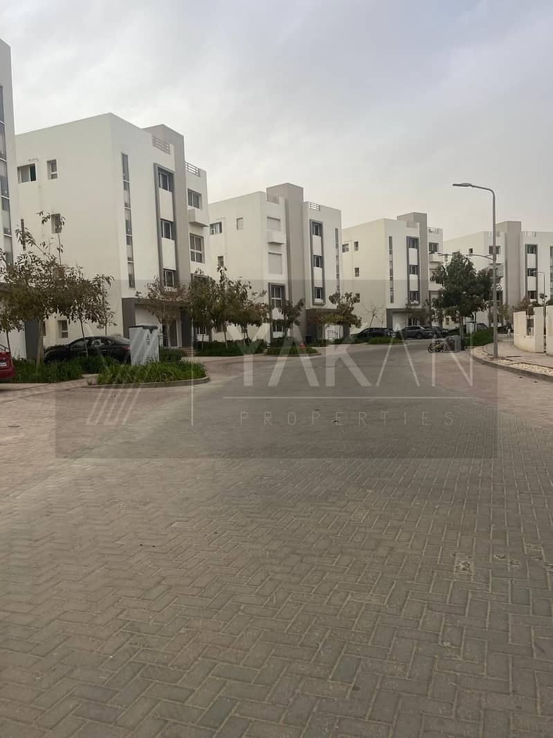 5 WhatsApp Image 2025-04-23 at 6.25. 50 PM (1). jpeg