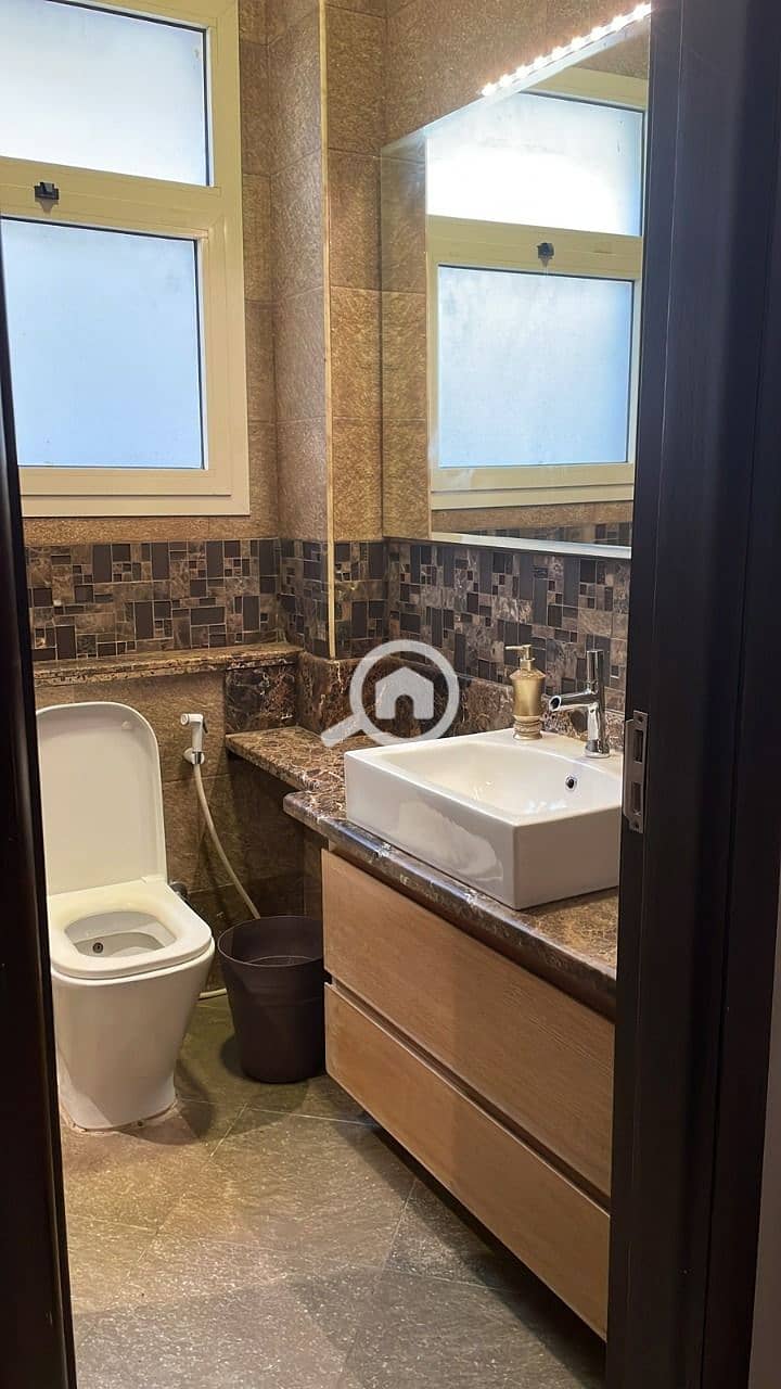 42 WhatsApp Image 2025-10-29 at 3.50. 42 AM (1). jpeg