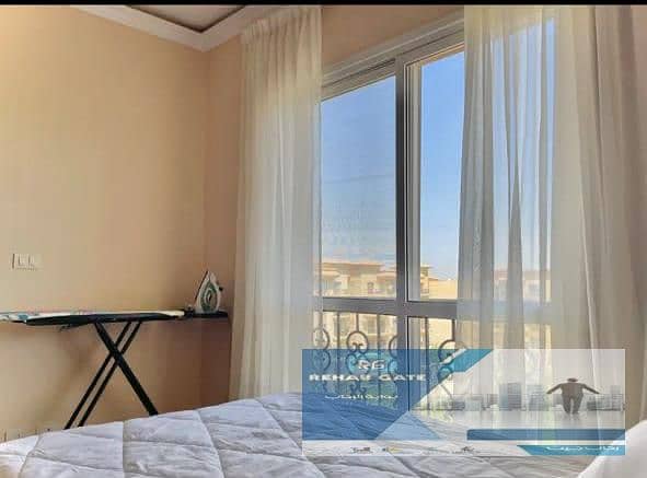 4 65837ed0-5ad0-44a8-b3de-a48b7cb3c8b5. jpg