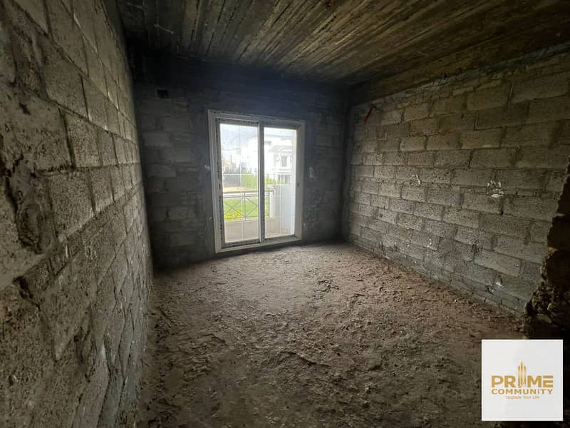 8 WhatsApp Image 2025-10-12 at 16.16. 51 (1). jpeg