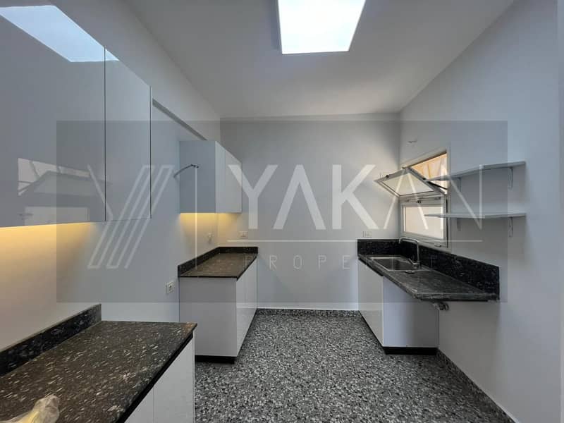 3 WhatsApp Image 2025-10-22 at 22.01. 51 (1). jpeg