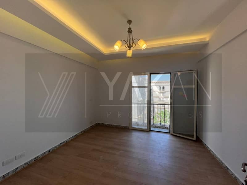 4 WhatsApp Image 2025-10-22 at 22.01. 51. jpeg