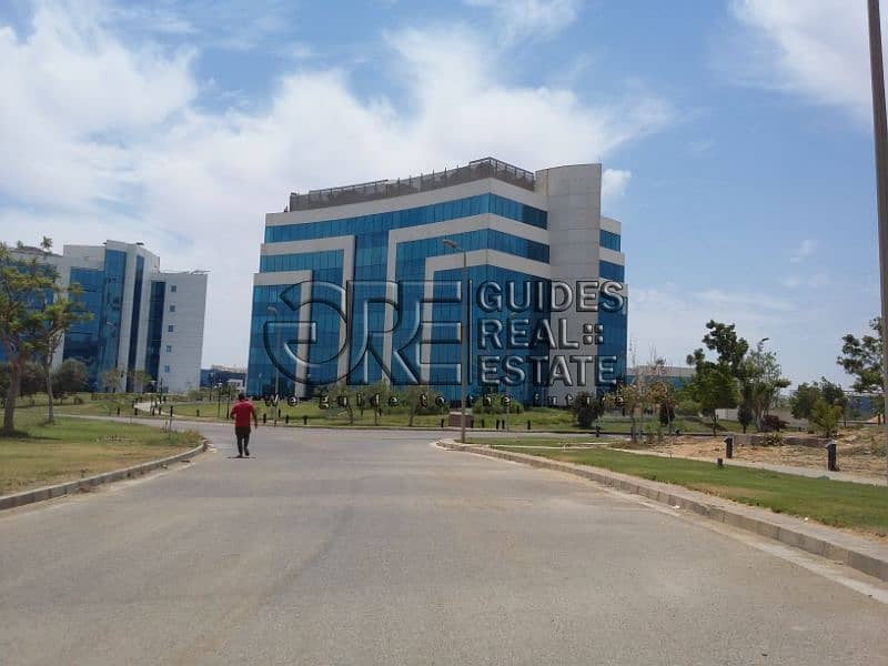 15 20180516_120949. jpg