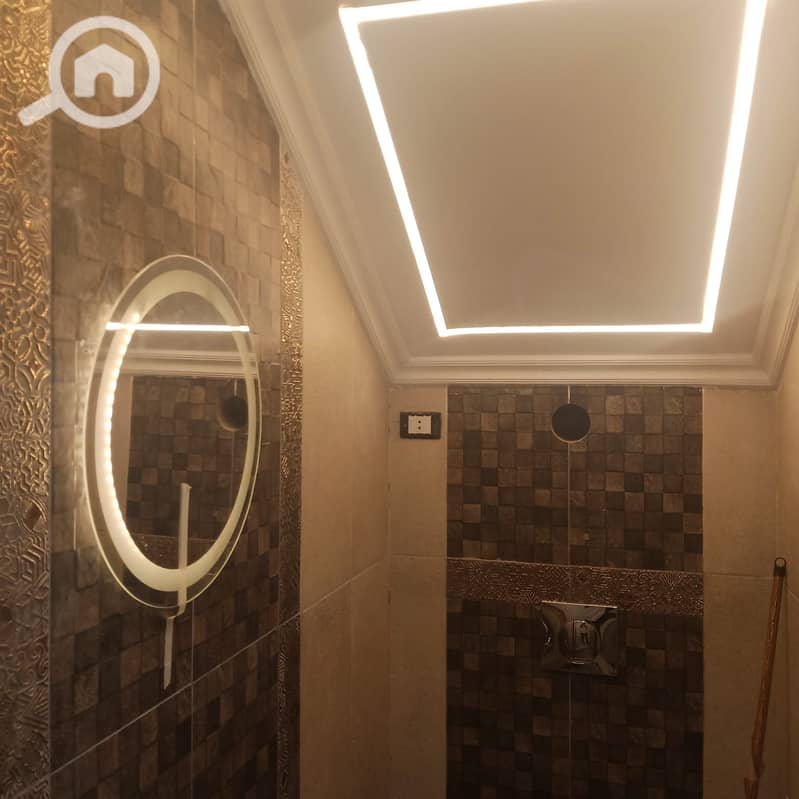 30 WhatsApp Image 2025-11-04 at 1.17. 14 PM (2). jpeg