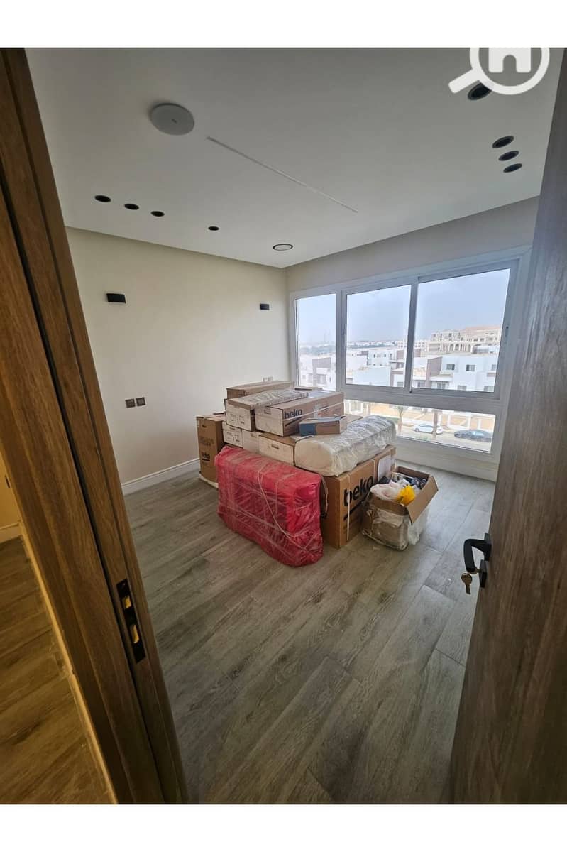 3 WhatsApp Image 2025-11-04 at 1.39. 39 PM (1). jpeg