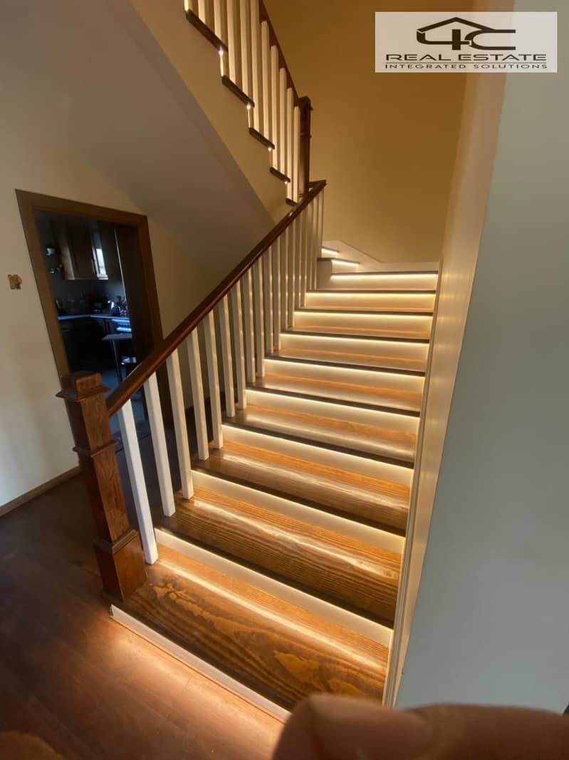 6 WhatsApp Image 2025-11-02 at 6.20. 11 PM. jpeg