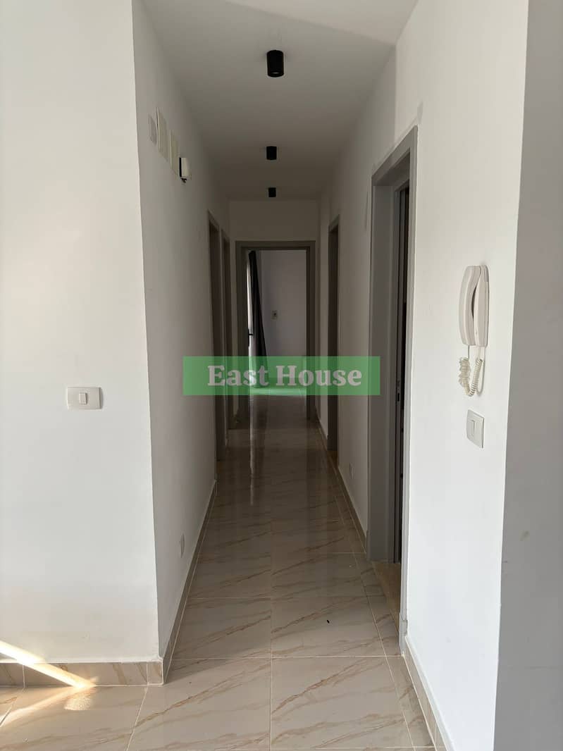 5 WhatsApp Image 2025-11-04 at 12.18. 35 PM (2). jpeg