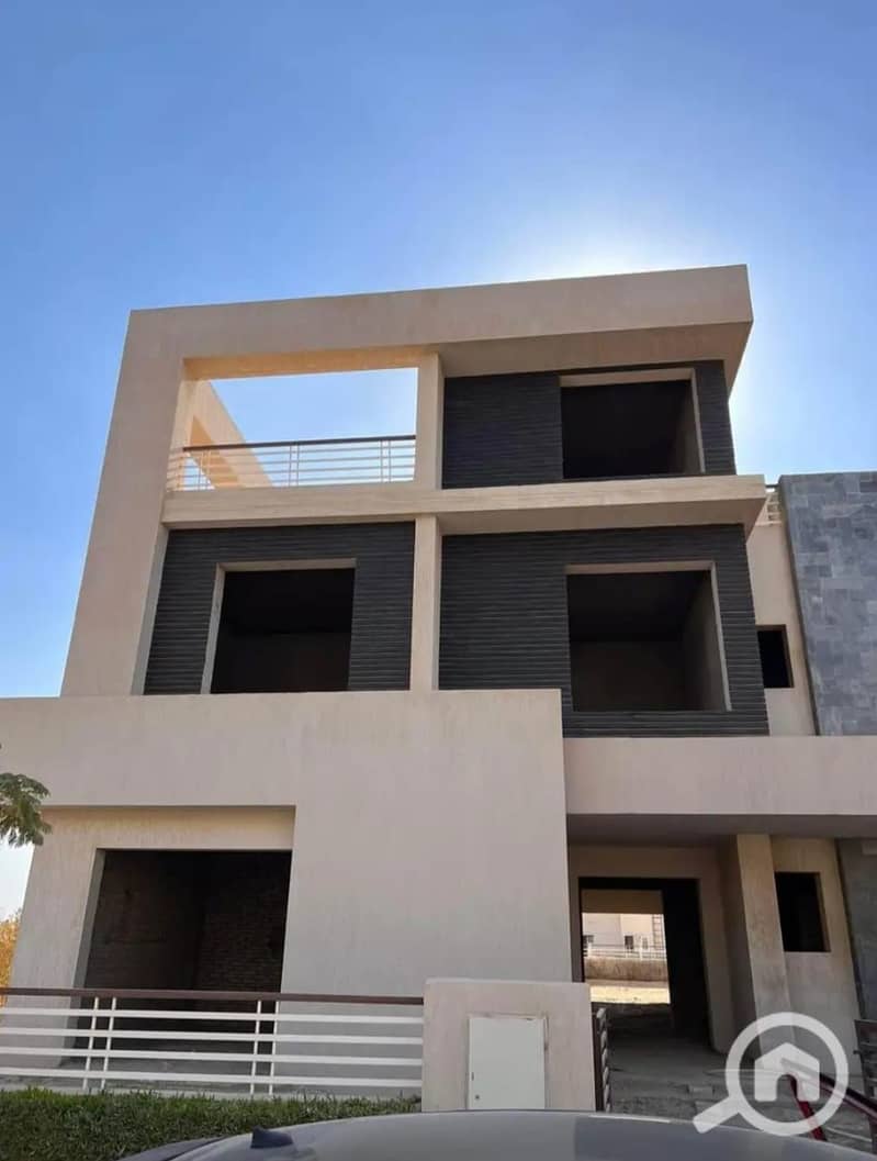 14 WhatsApp Image 2024-07-18 at 1.05. 43 PM (1). jpeg