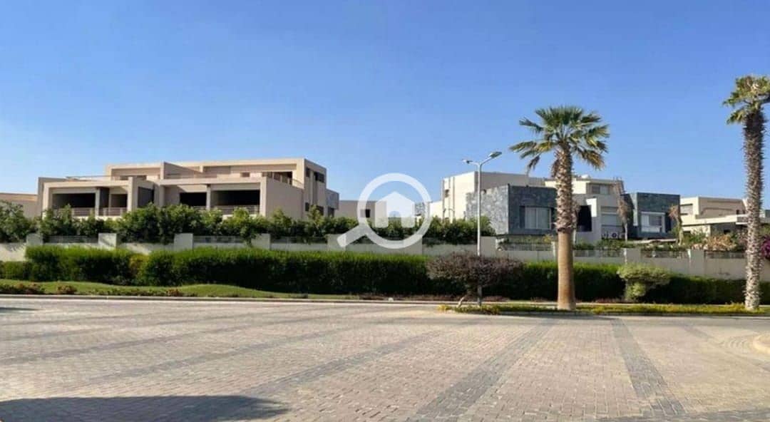 23 WhatsApp Image 2024-07-25 at 10.43. 51 PM. jpeg