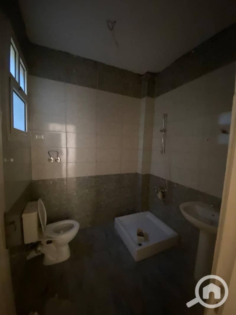 7 WhatsApp Image 2025-11-04 at 10.18. 37 AM. jpeg