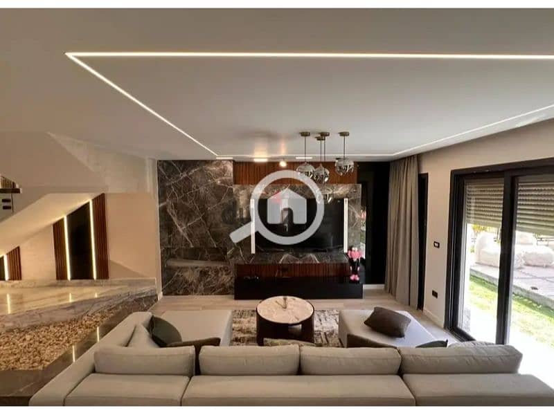 4 147827487-800x600. jpg