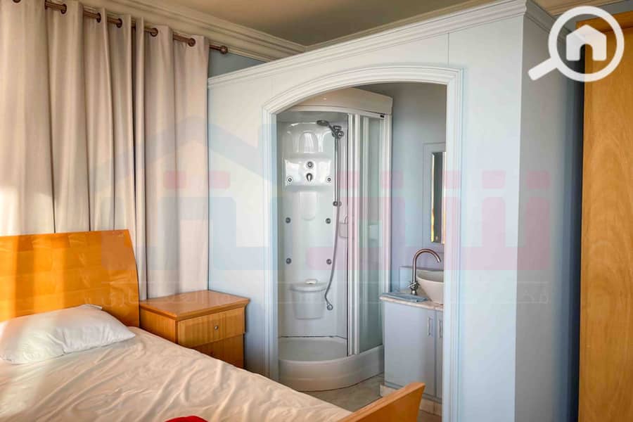 8 WhatsApp Image 2025-10-29 at 4.55. 43 PM (1). jpg