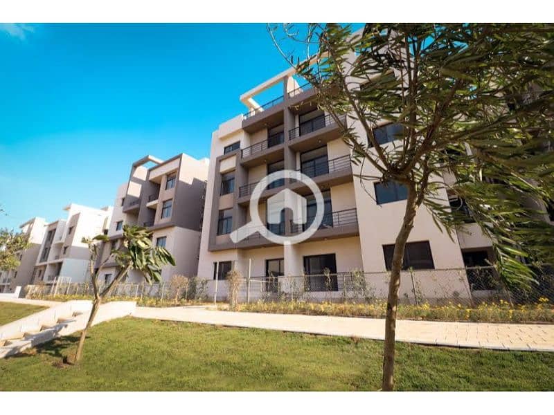 9 المراسم-فيفث-سكوير-التجمع-الخامس. jpg