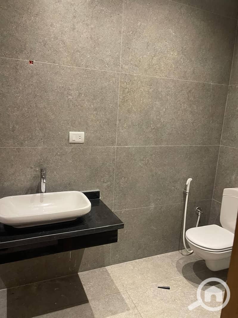 16 WhatsApp Image 2025-08-18 at 10.25. 52 PM (1). jpeg