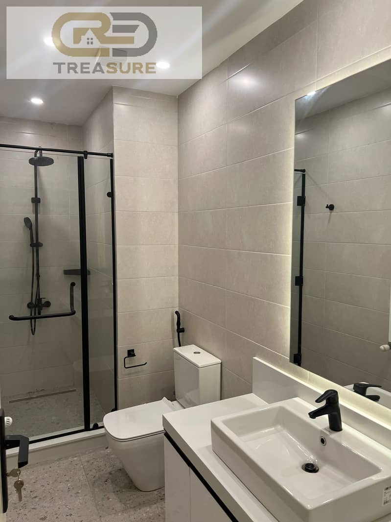 16 WhatsApp Image 2025-11-04 at 10.30. 02 AM. jpeg