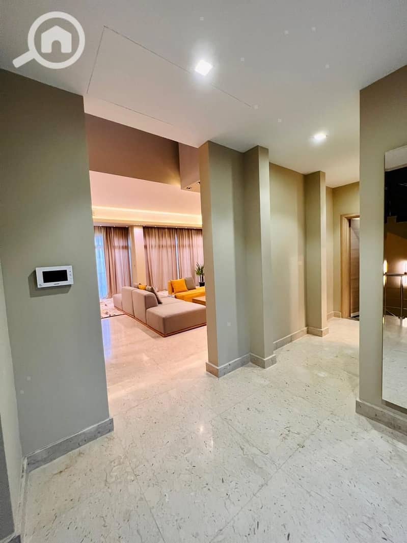 16 WhatsApp Image 2025-11-04 at 1.22. 57 PM0. jpeg