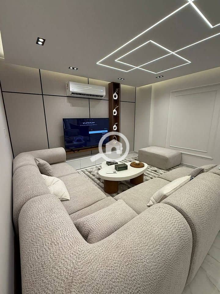 6 557601026_122200249448291378_2164114603321388210_n. jpg