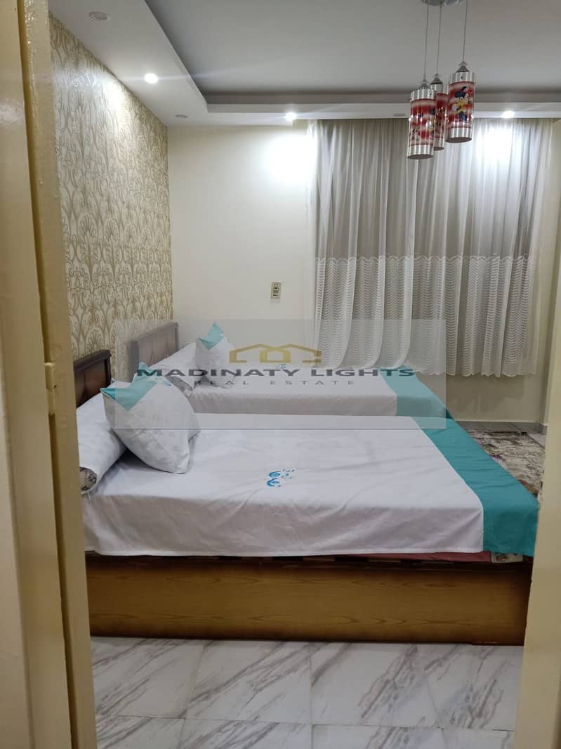 10 477c918d-3dea-49d8-b394-aead3d93a557. jpg