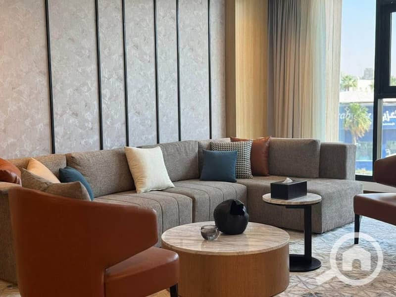 3 498588186_10162890153170956_8933261408541041912_n. jpg