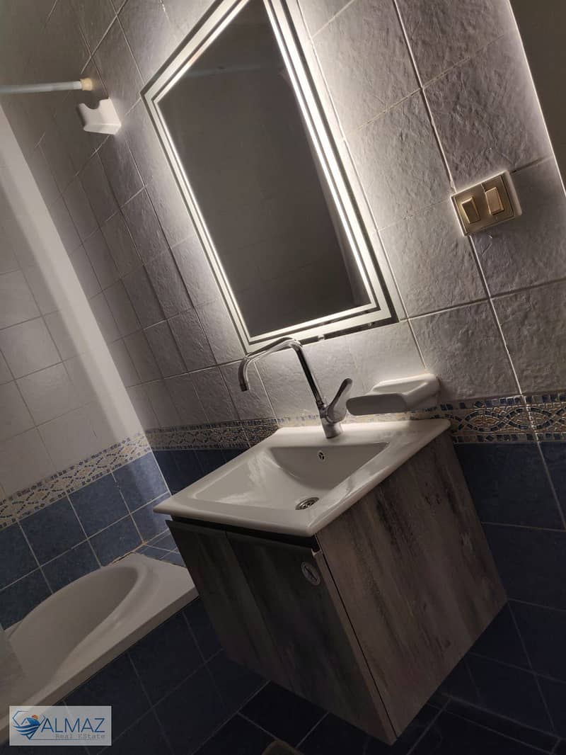 10 WhatsApp Image 2025-11-04 at 12.34. 09 PM (2). jpeg